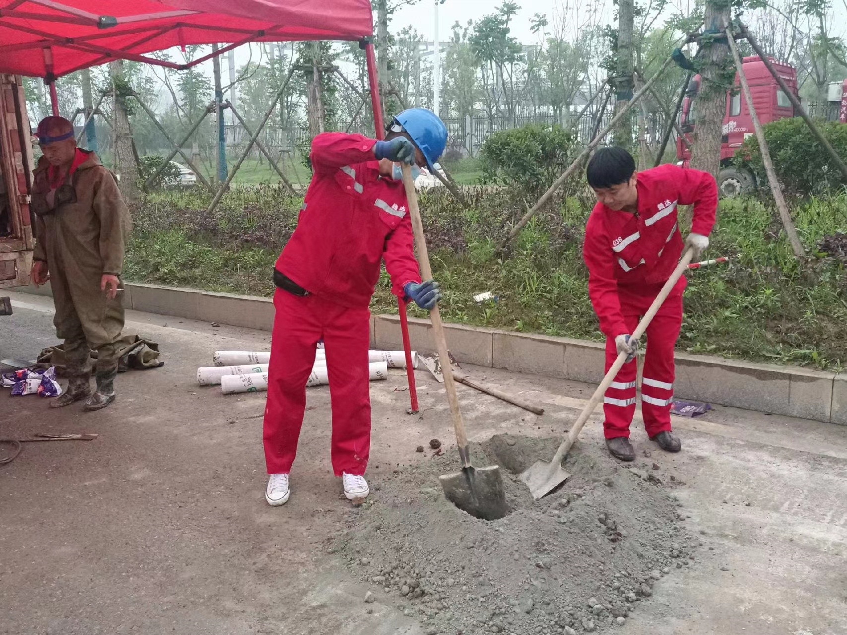 同江管道疏通哪家好】及时进行市政管道清淤
